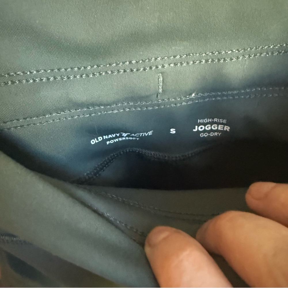 Old Navy Active Powersoft High Rise Joggers - Picture 2 of 5